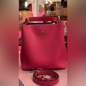 Coach Fuchsia Leather Bucket Shoulder Bag